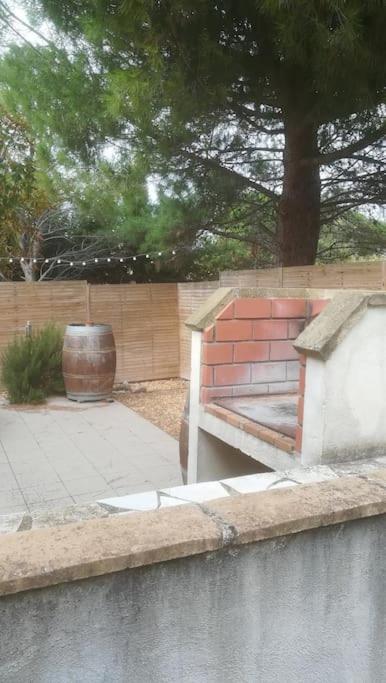 Gite Aux Aspres Logement De 65M² Fontcouverte  ภายนอก รูปภาพ